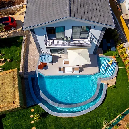 Loop House - Luxury With Pool In Yesiluezuemlue Βίλα Φετιγιέ