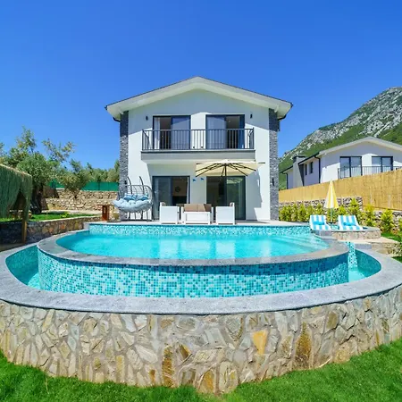Βίλα Loop House - Luxury With Pool In Yesiluezuemlue Φετιγιέ